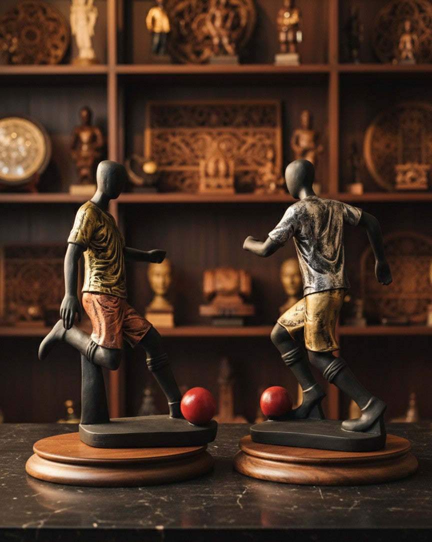 Football Player statue 12"