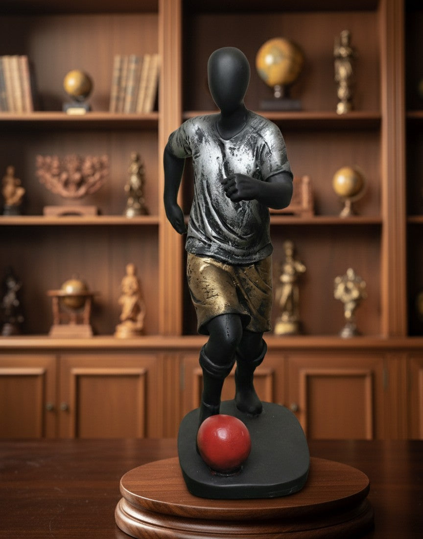 Football Player statue 12"